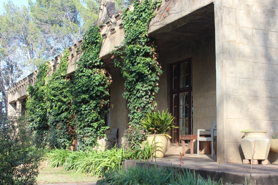 6 Bedroom Property for Sale in Aliwal North Eastern Cape
